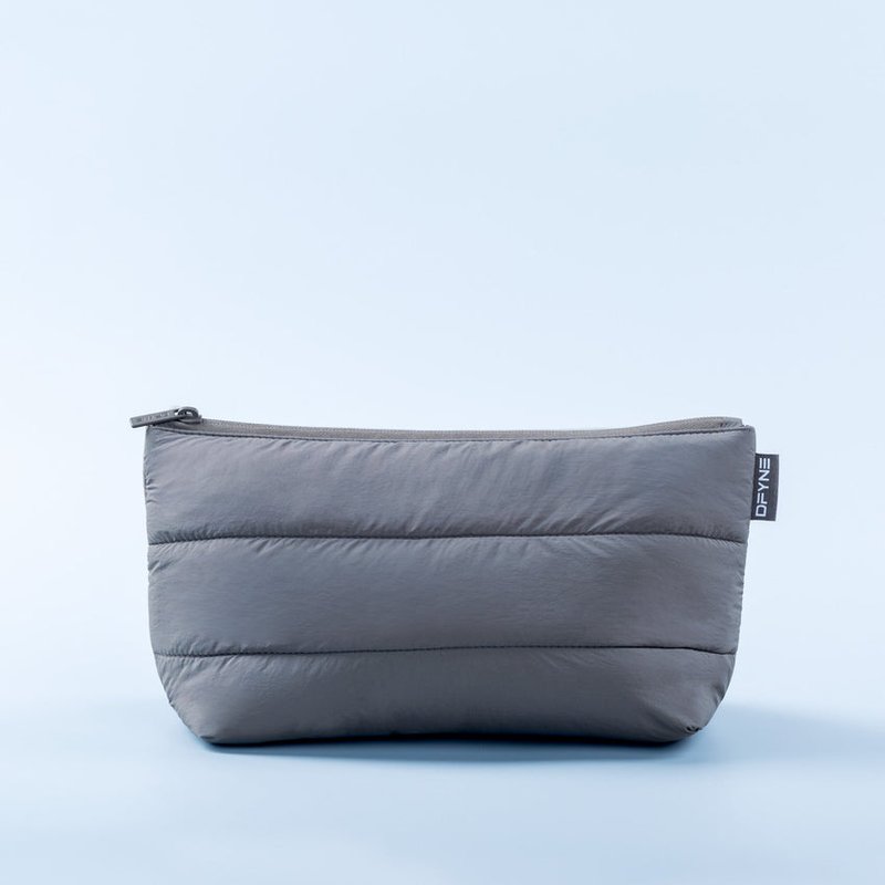 Essential Pouch
