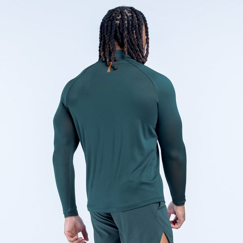 Unbound Quarter Zip